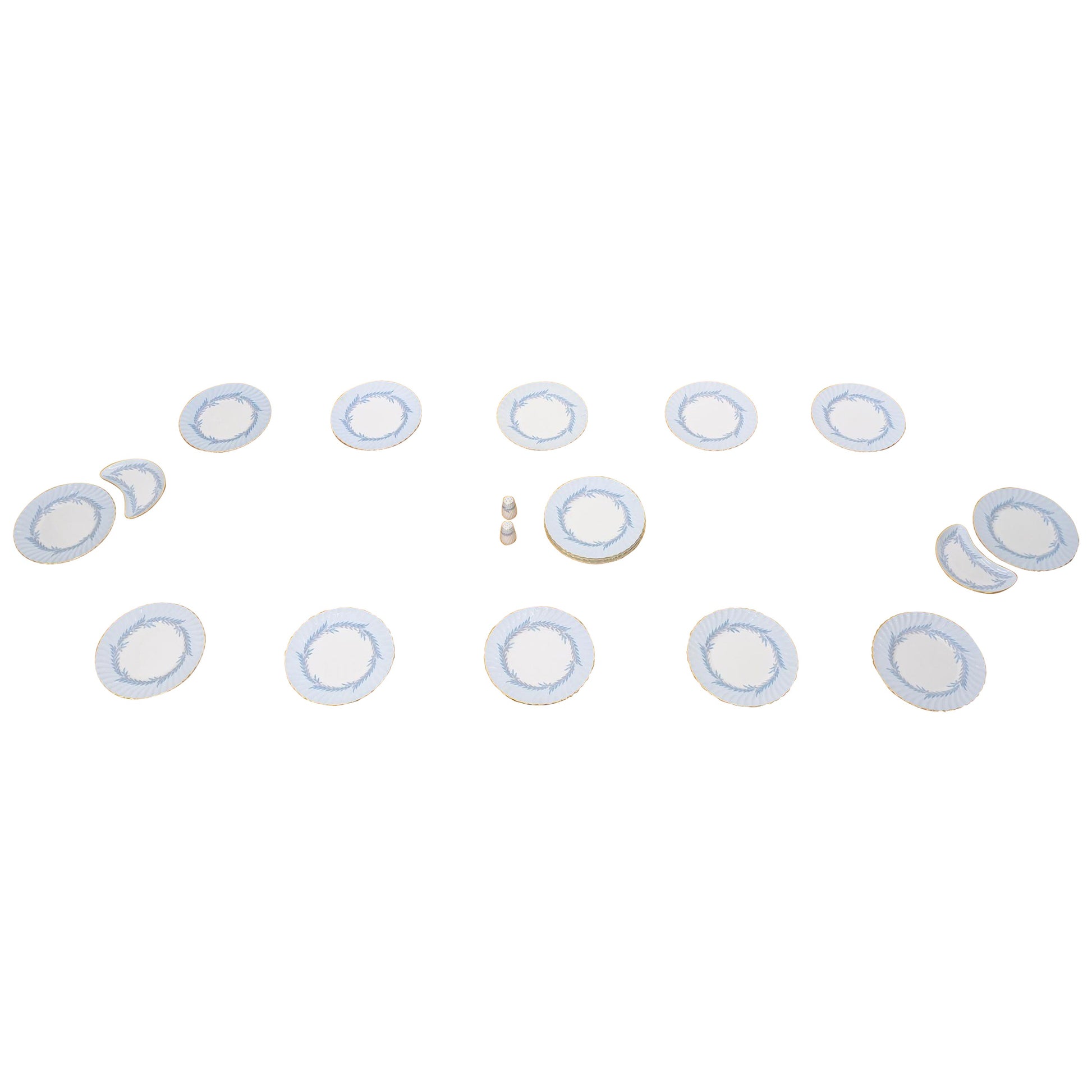 EstablishedLines Set of 16 Minton Porcelain China Made in England Diner Plates Salt & Pepper Set