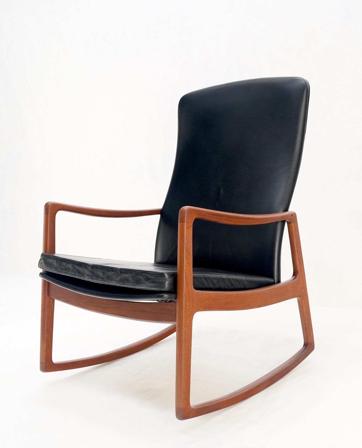 EstablishedLines Danish Mid-Century Modern Teak Leather Upholstery Lounge Rocking Chair MINT!