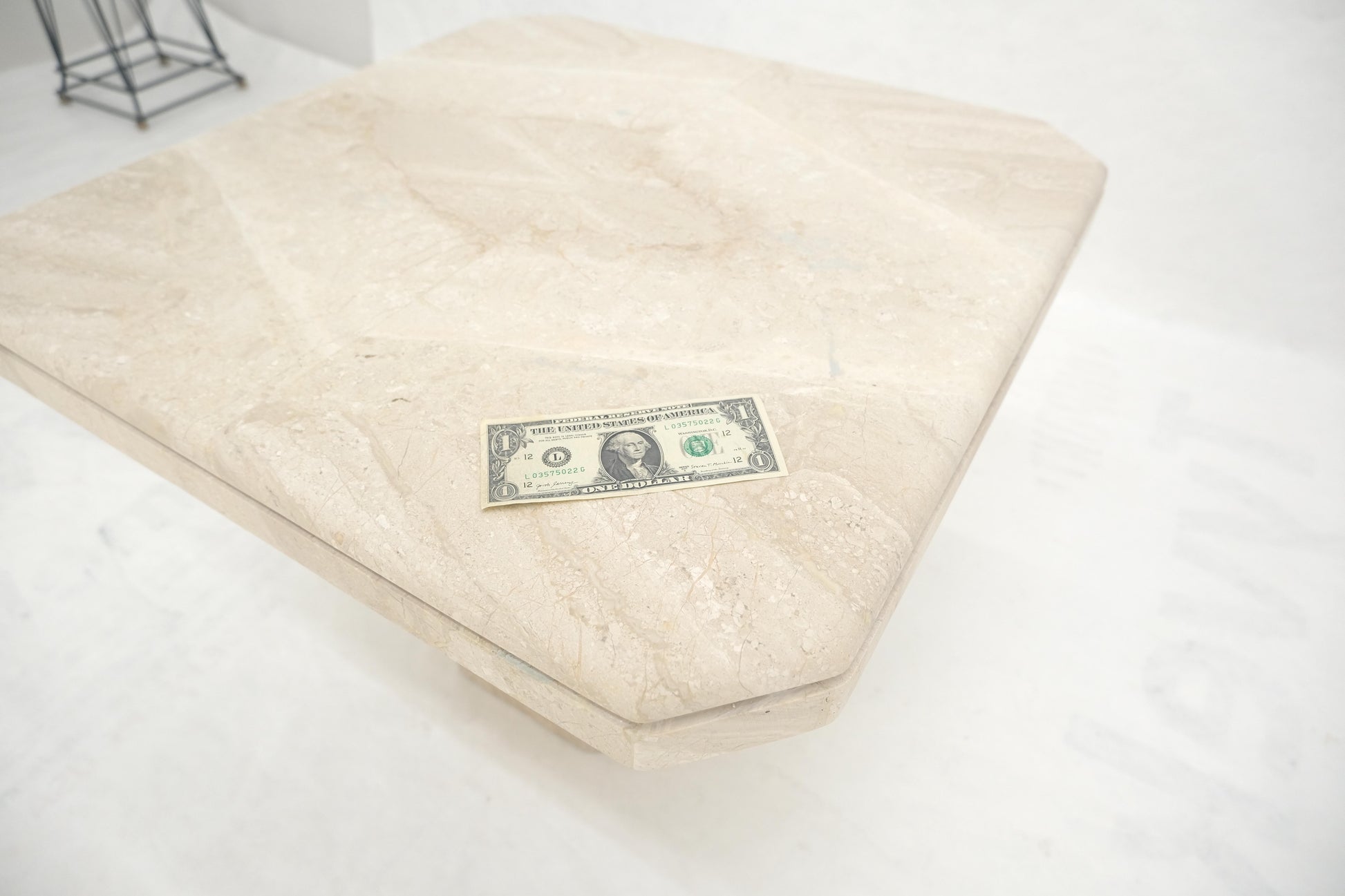 EstablishedLines Polished 27x27" Travertine Square Top Single Pedestal Side End Lamp Table Mint