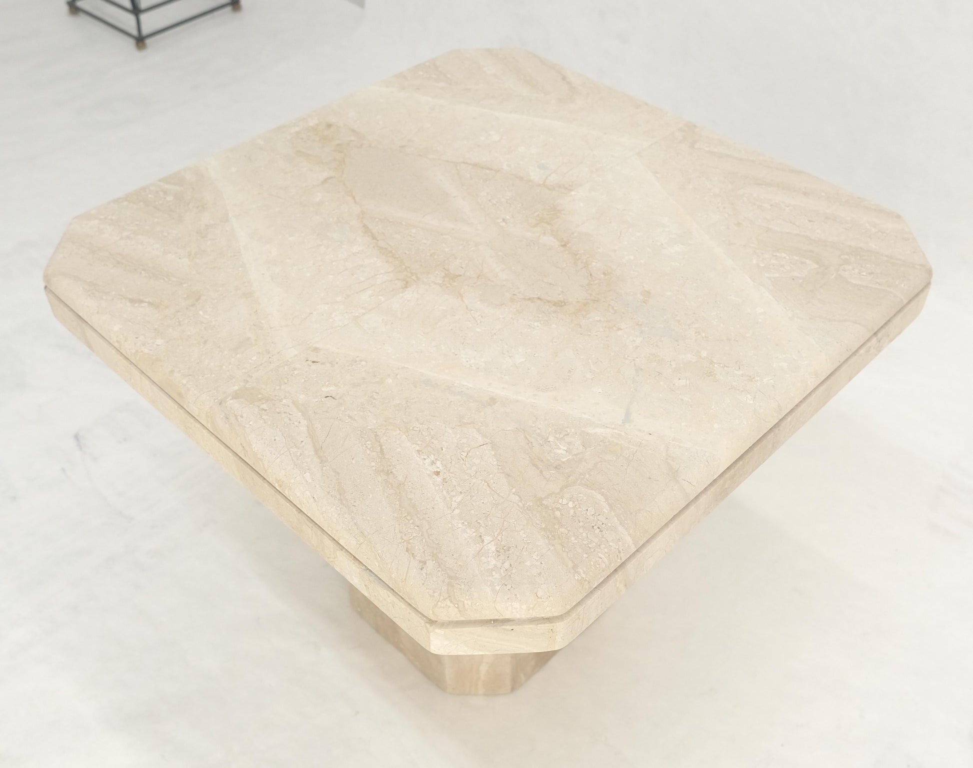 EstablishedLines Polished 27x27" Travertine Square Top Single Pedestal Side End Lamp Table Mint