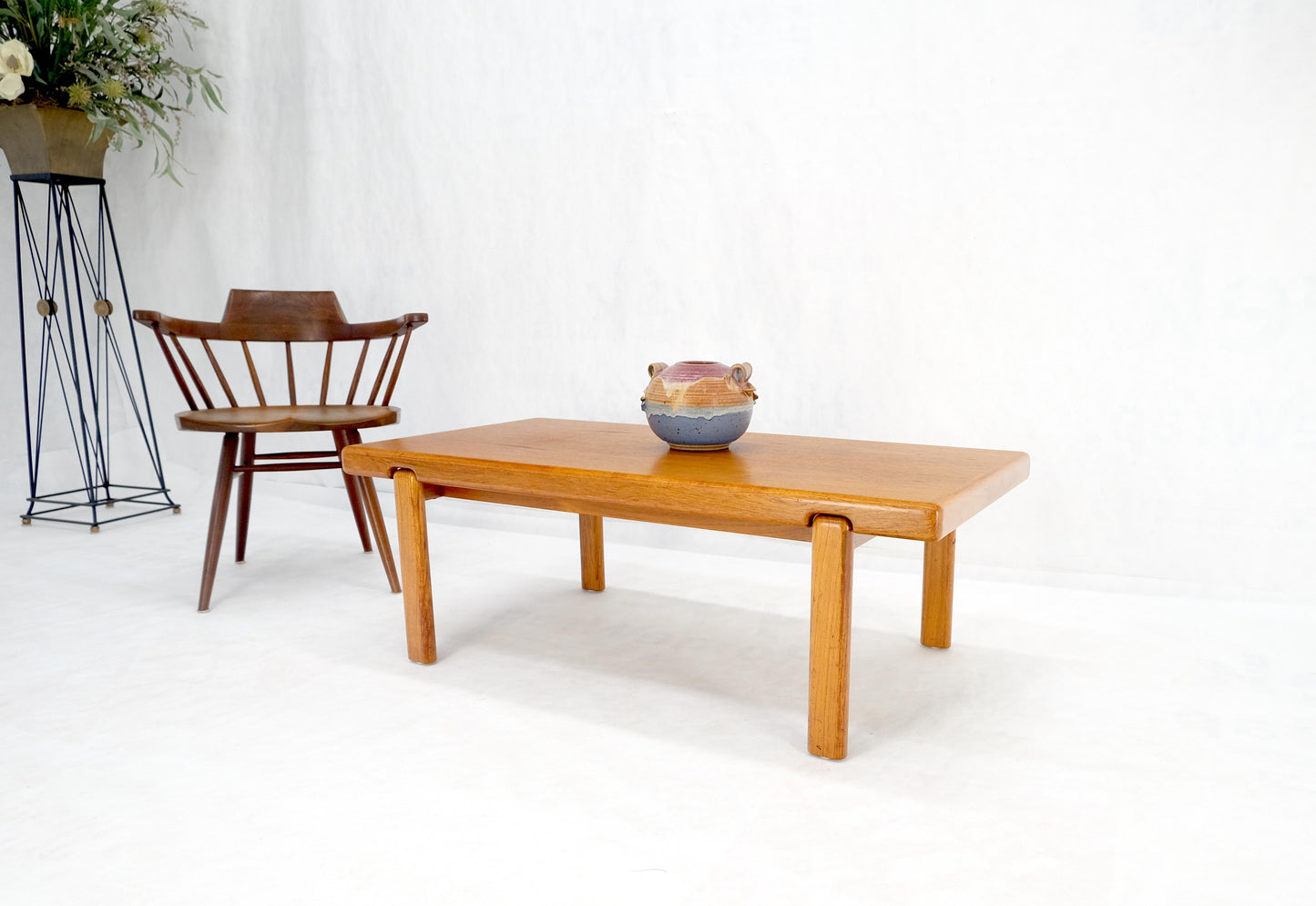 EstablishedLines Danish Mid Century Modern Compact Rectangle Solid Teak Legs Coffee Table MINT