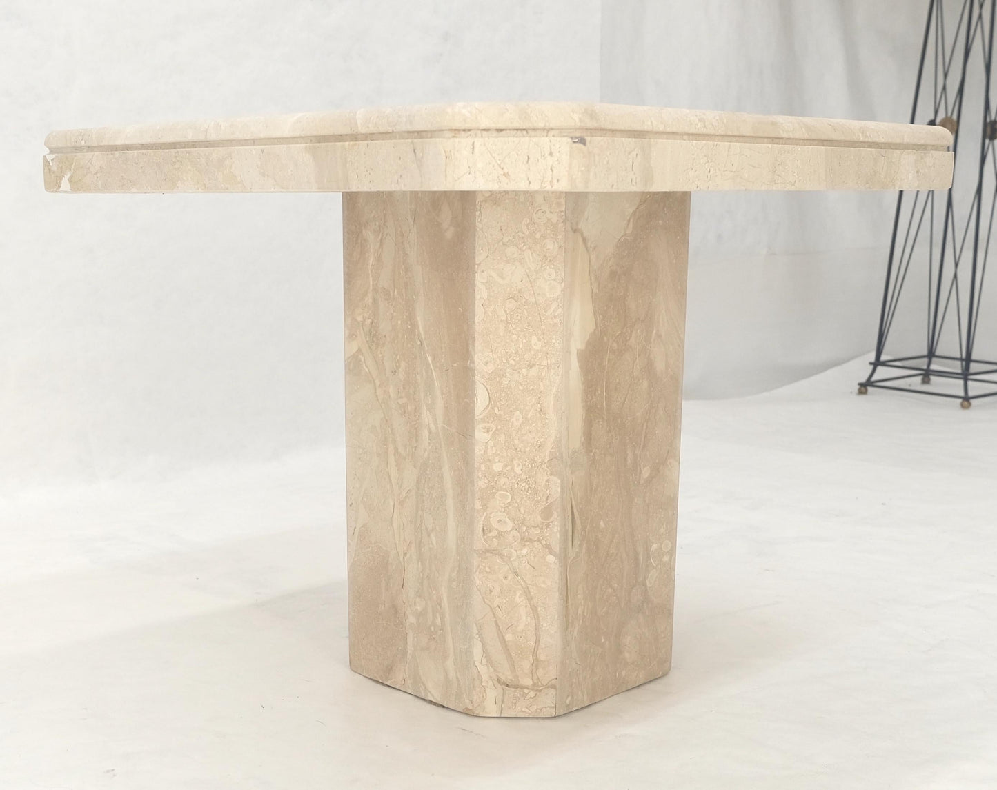 EstablishedLines Polished 27x27" Travertine Square Top Single Pedestal Side End Lamp Table Mint