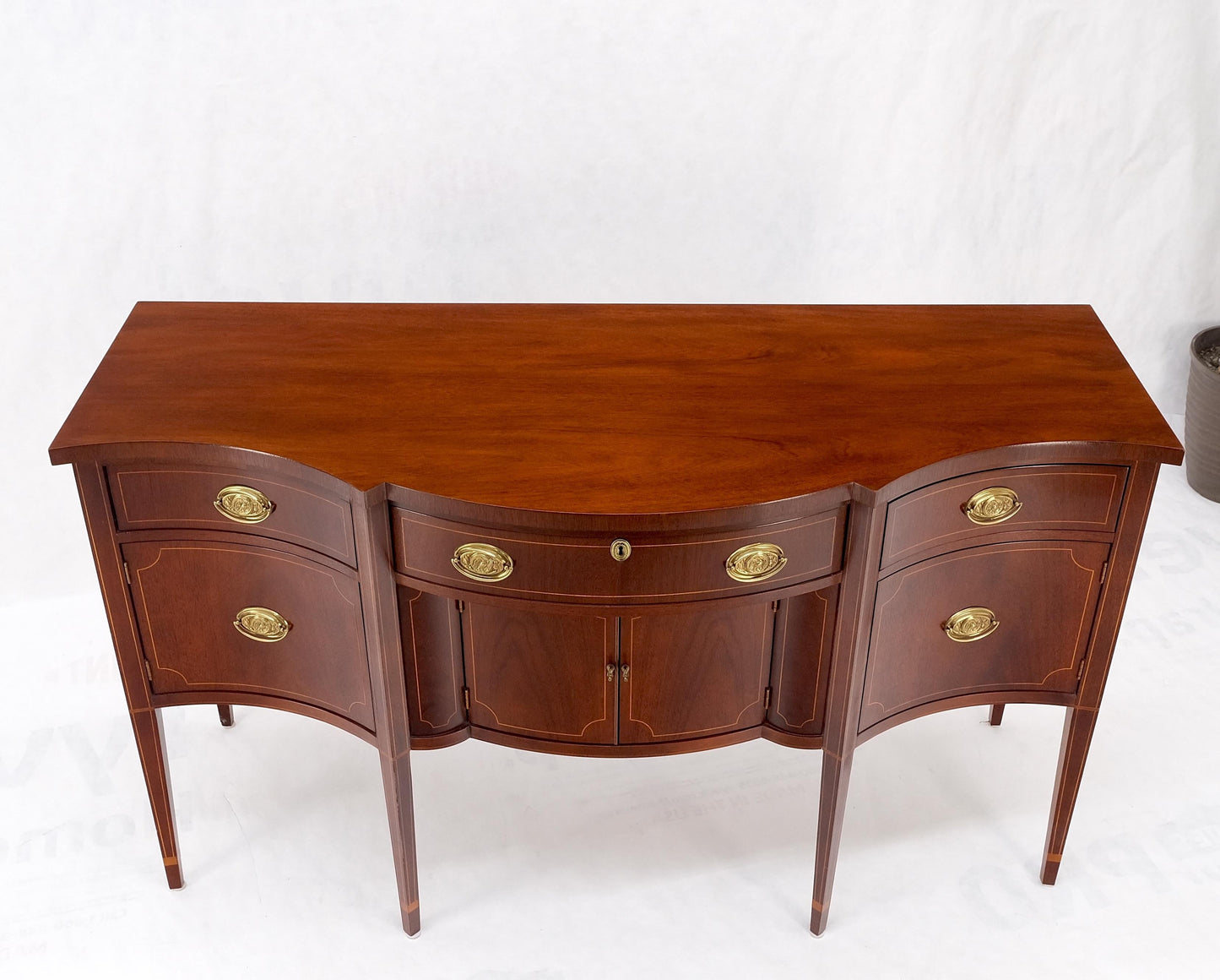 EstablishedLines Full Size Pencil Inlaid Mahogany Federal SideBoard Server Buffet by Baker MINT!