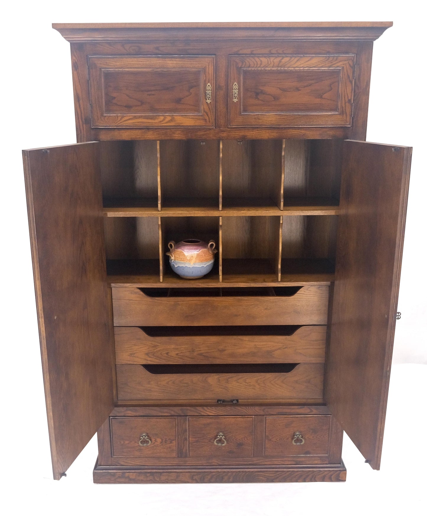 EstablishedLines Henredon Oak Linen Press Cupboard Chest of Drawers Armoire Lots of Storage MINT