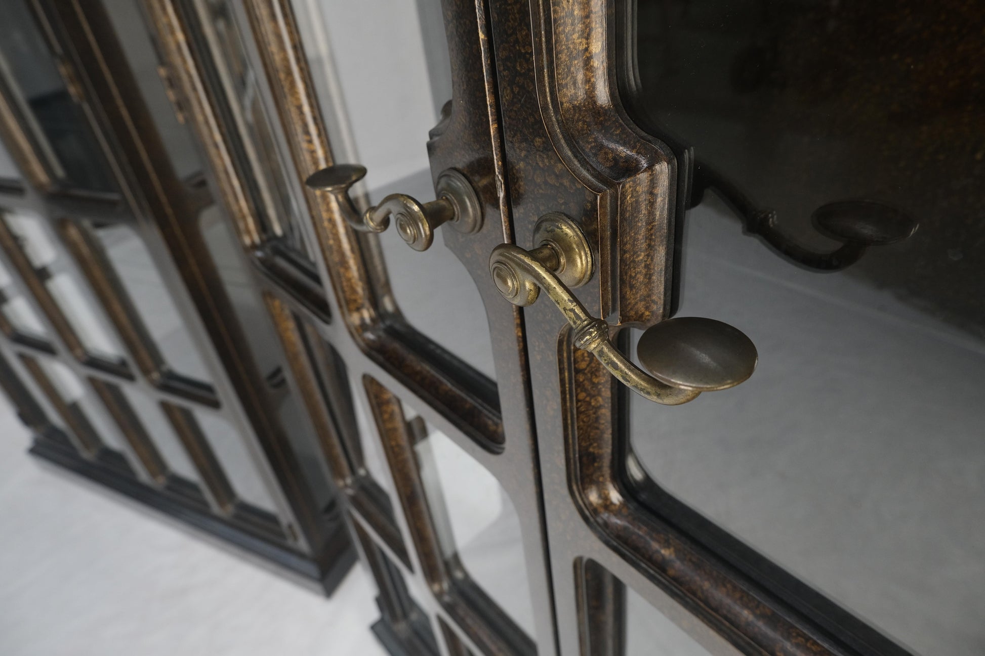 EstablishedLines Drexel Pair of Large Tortoise Finish Vitrines Etageres Cupboards Showcases MINT