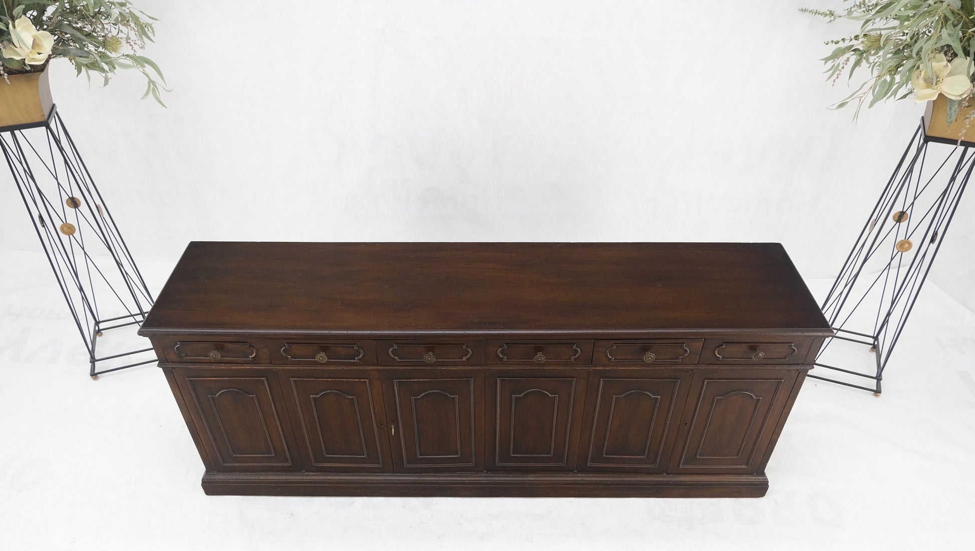 EstablishedLines Bloomingdale's Long Dresser Credenza Accordion Door 18 Drawers Dark Walnut MINT!