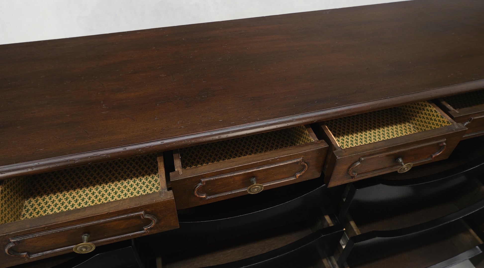 EstablishedLines Bloomingdale's Long Dresser Credenza Accordion Door 18 Drawers Dark Walnut MINT!