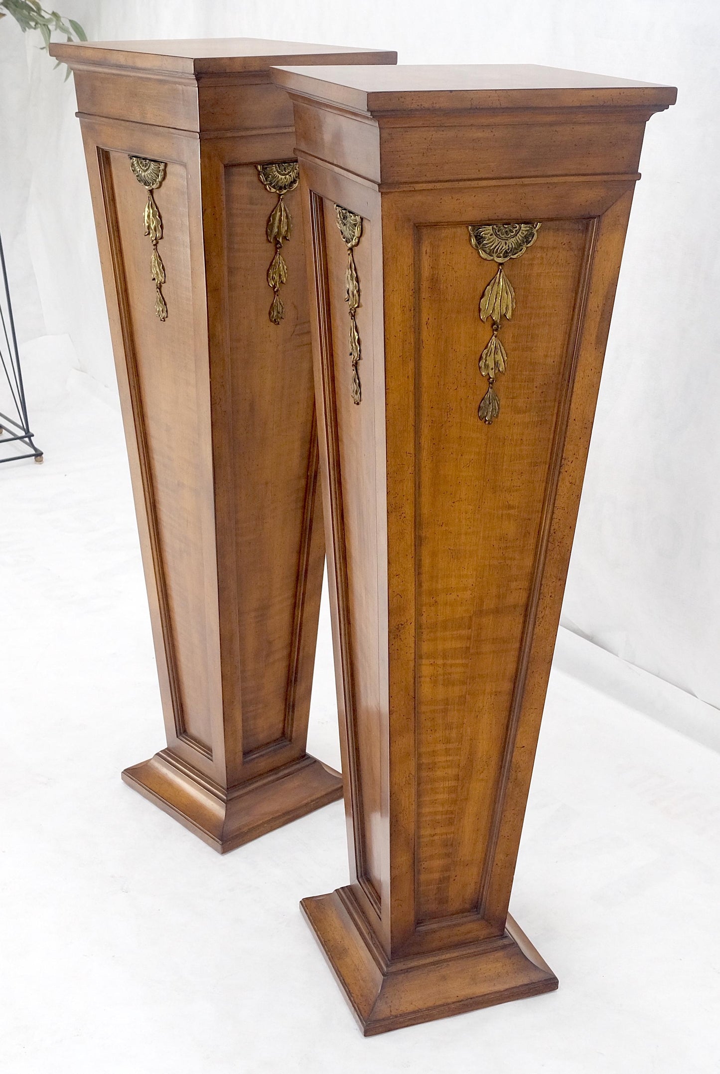 EstablishedLines Pair of Tapered Light Tiger Maple Bronze Mount Large Square Pedestals MINT!
