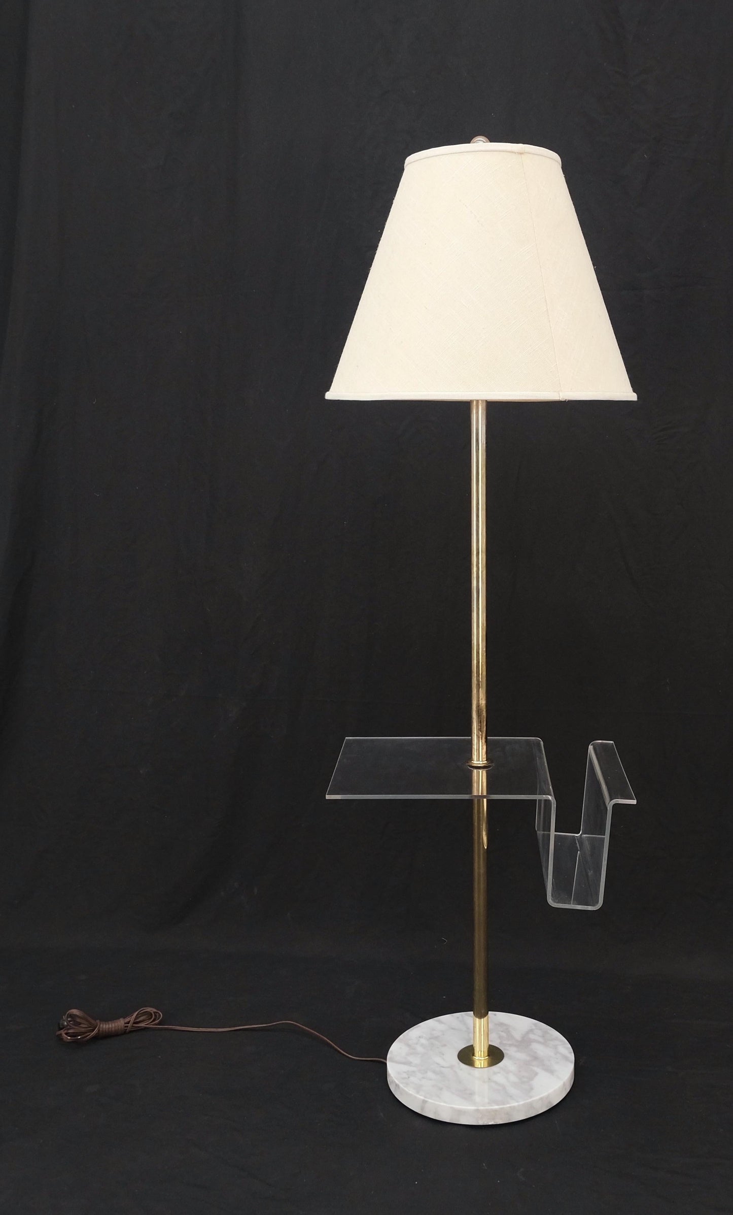 EstablishedLines Round Marble Base Brass Floor lamp Integrated Lucite Table Magazine Rack MINT!