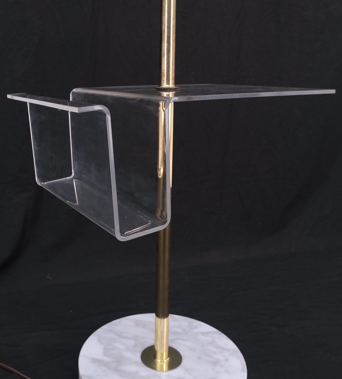 EstablishedLines Round Marble Base Brass Floor lamp Integrated Lucite Table Magazine Rack MINT!