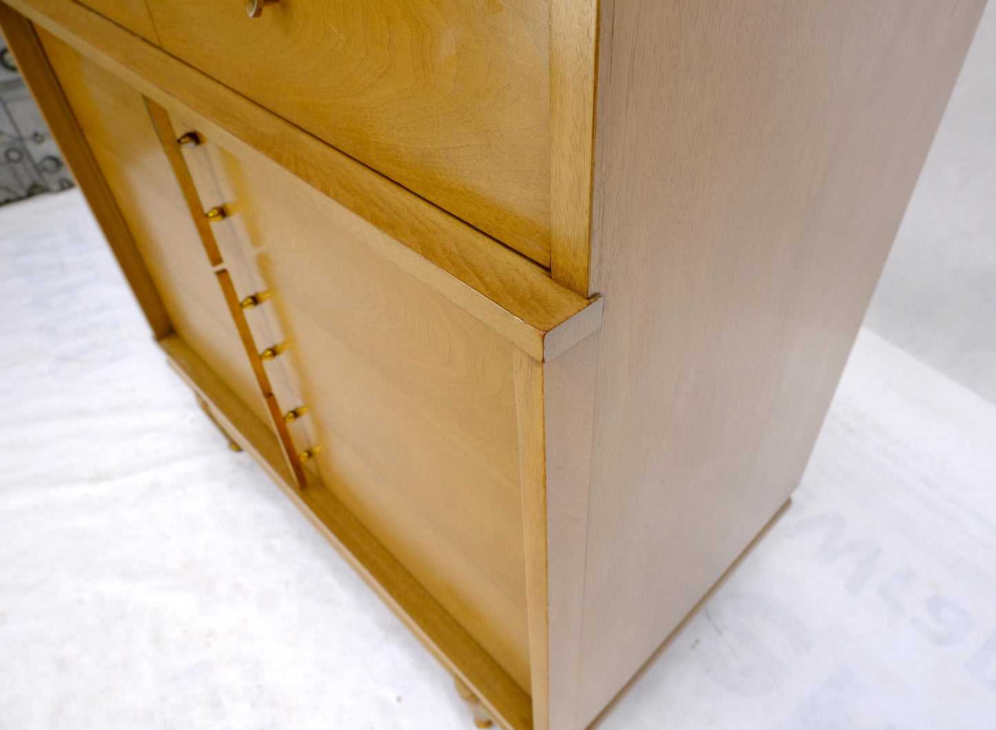 EstablishedLines Mid-Century Modern Floating Base 5 Drawers High Chest Dresser