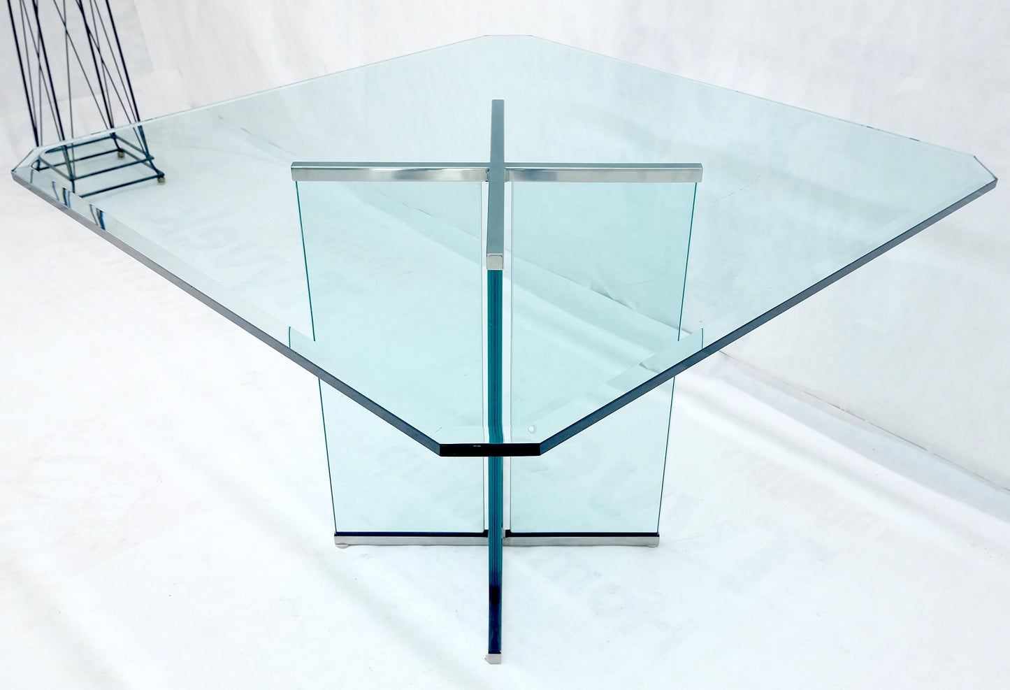 Italian Mid Century Modern 3/4" Thick Beveled Glass Single Pedestal Dining Table