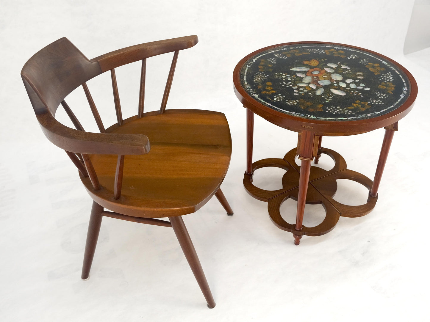 EstablishedLines Very Fine Mother of Pearl Decorated 24" Round Side Lamp Table Stand