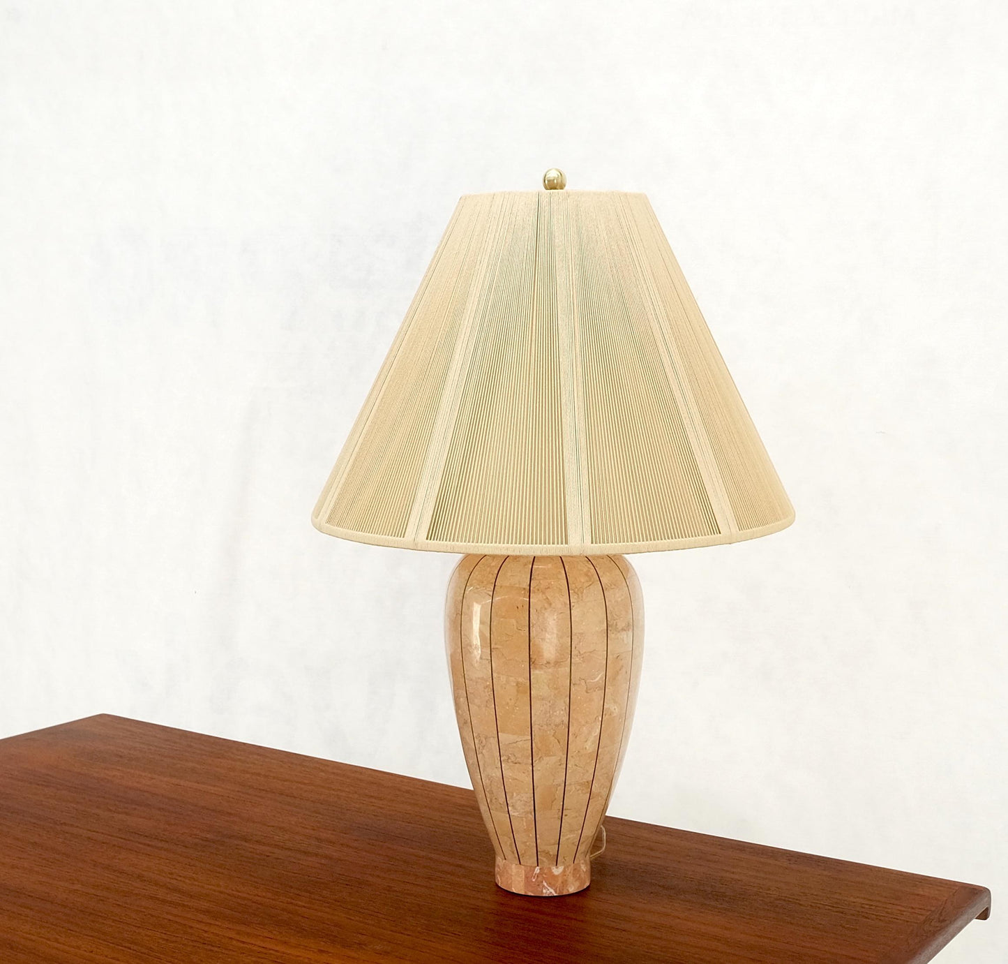 EstablishedLines Onion Shape Tessellated Stone Brass Inlay Table Lamp Mint!