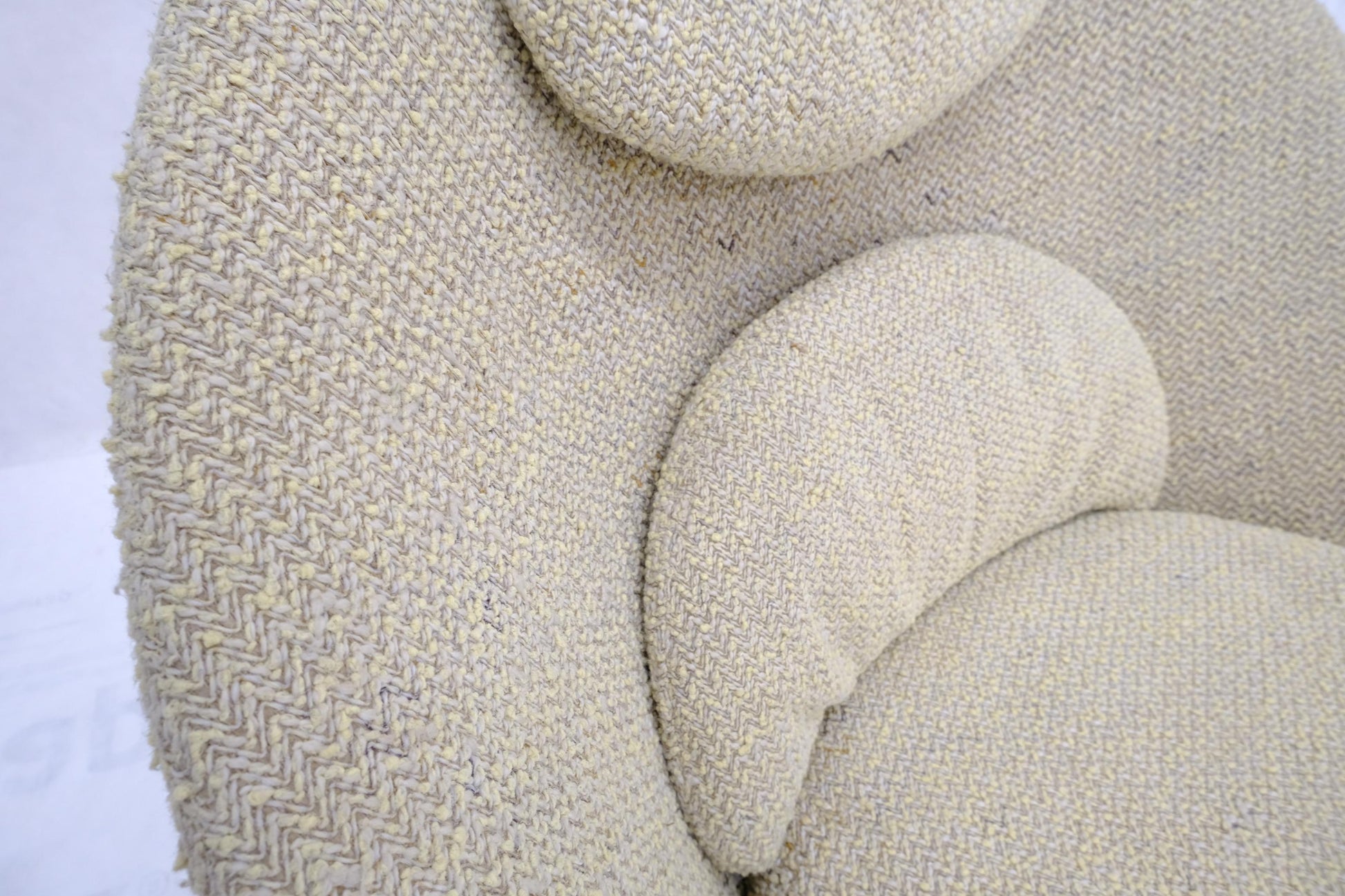 EstablishedLines Mid-Century Modern Oval Egg Shape Pod Chair w/ Adjustable Head Rest on Band Base