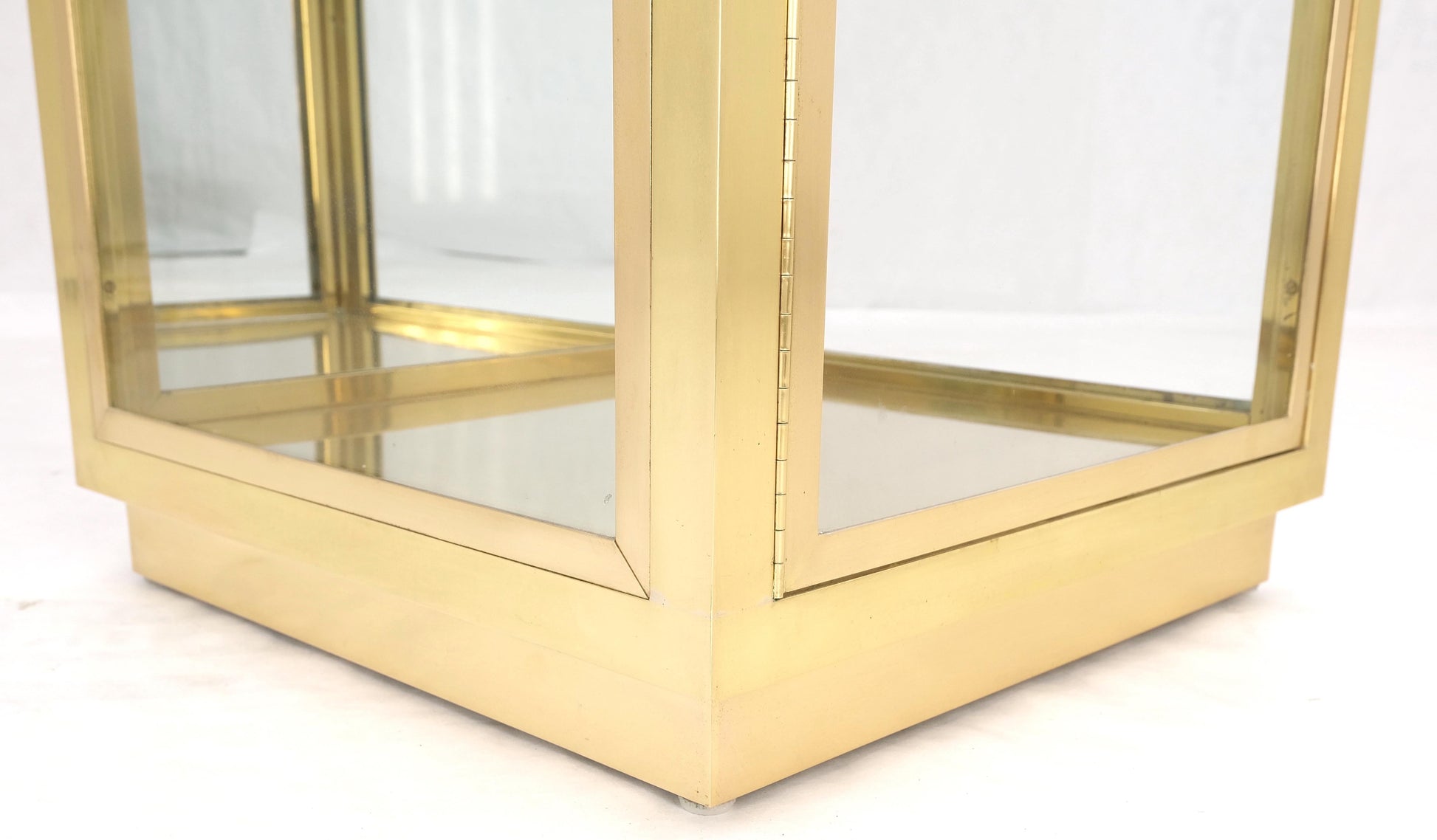 EstablishedLines 20" Sqaure Solid Brass Case 7' Tall Glass Shelve Display Cabinet Vitrine MINT!