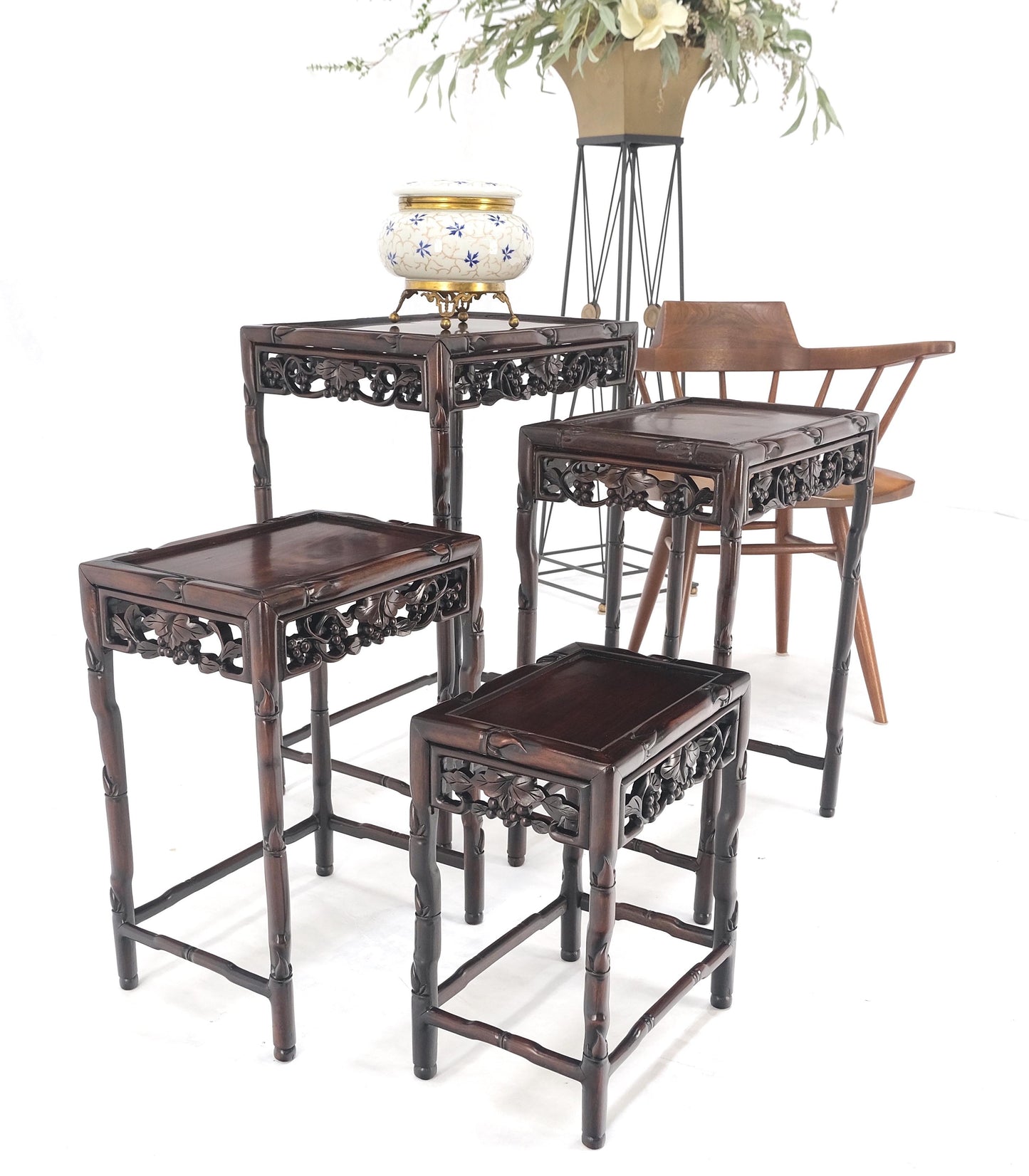 EstablishedLines Set of 4 Nesting Stacking Carved Rosewood End Side Occasional Tables Set Mint!