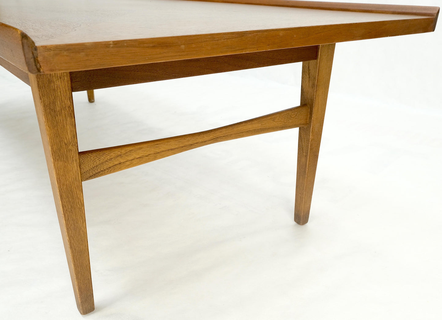 EstablishedLines Danish Mid-Century Modern Walnut Long Rectangle Coffee Table W Rolled Edge Mint!