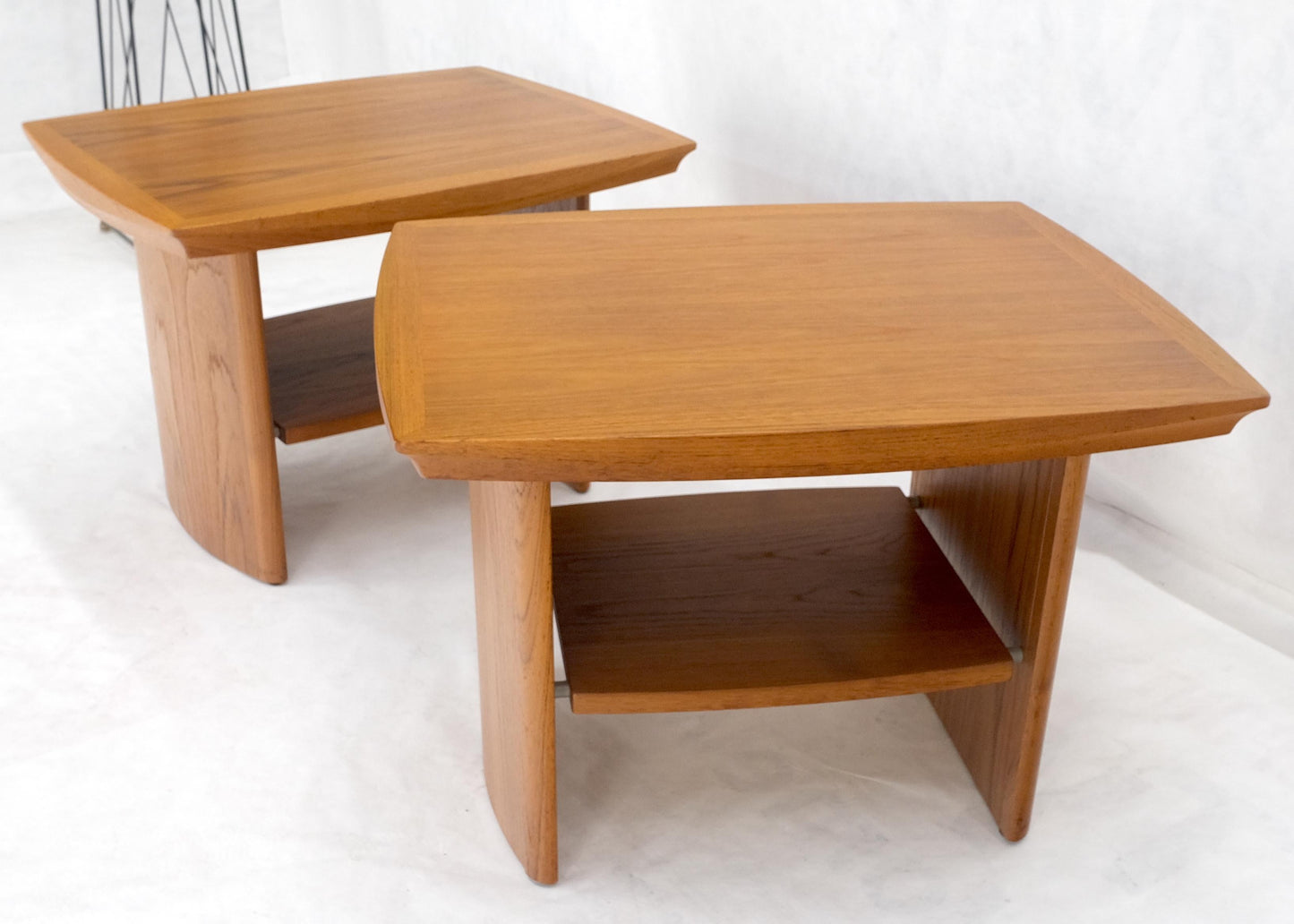 EstablishedLines Pair Mid Century Danish Mid Century Modern Teak End Side Table Nightstands MINT!