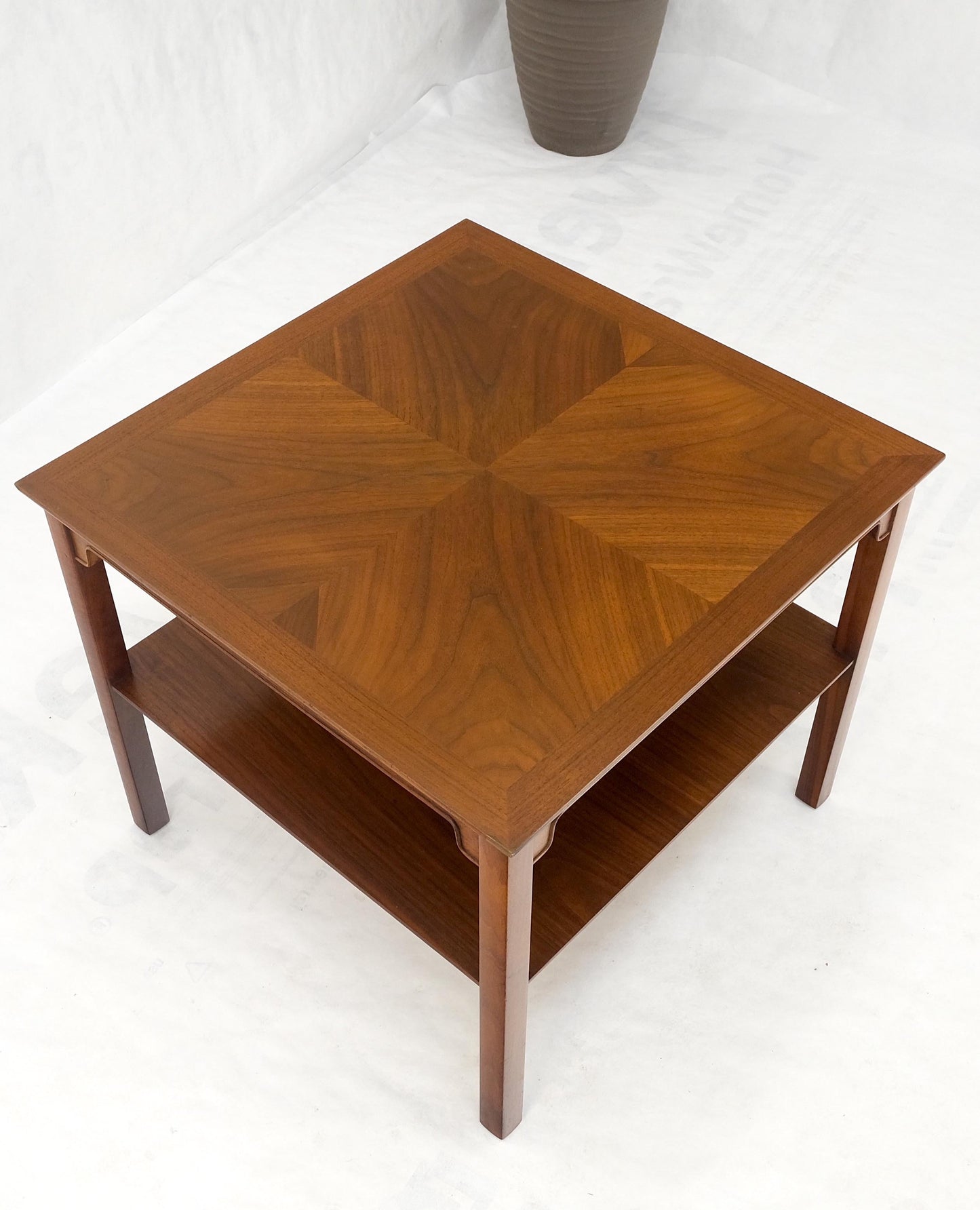 EstablishedLines Henredon Heritage Square Walnut Two Tier Side End Coffee Table MINT!