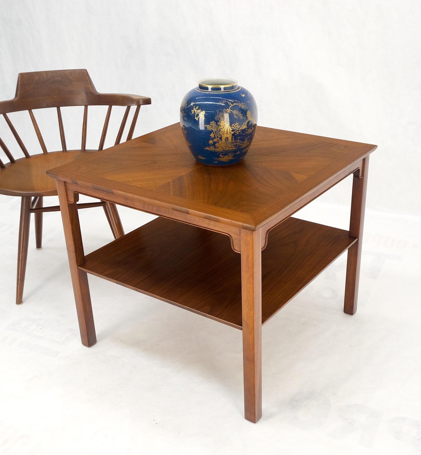 EstablishedLines Henredon Heritage Square Walnut Two Tier Side End Coffee Table MINT!