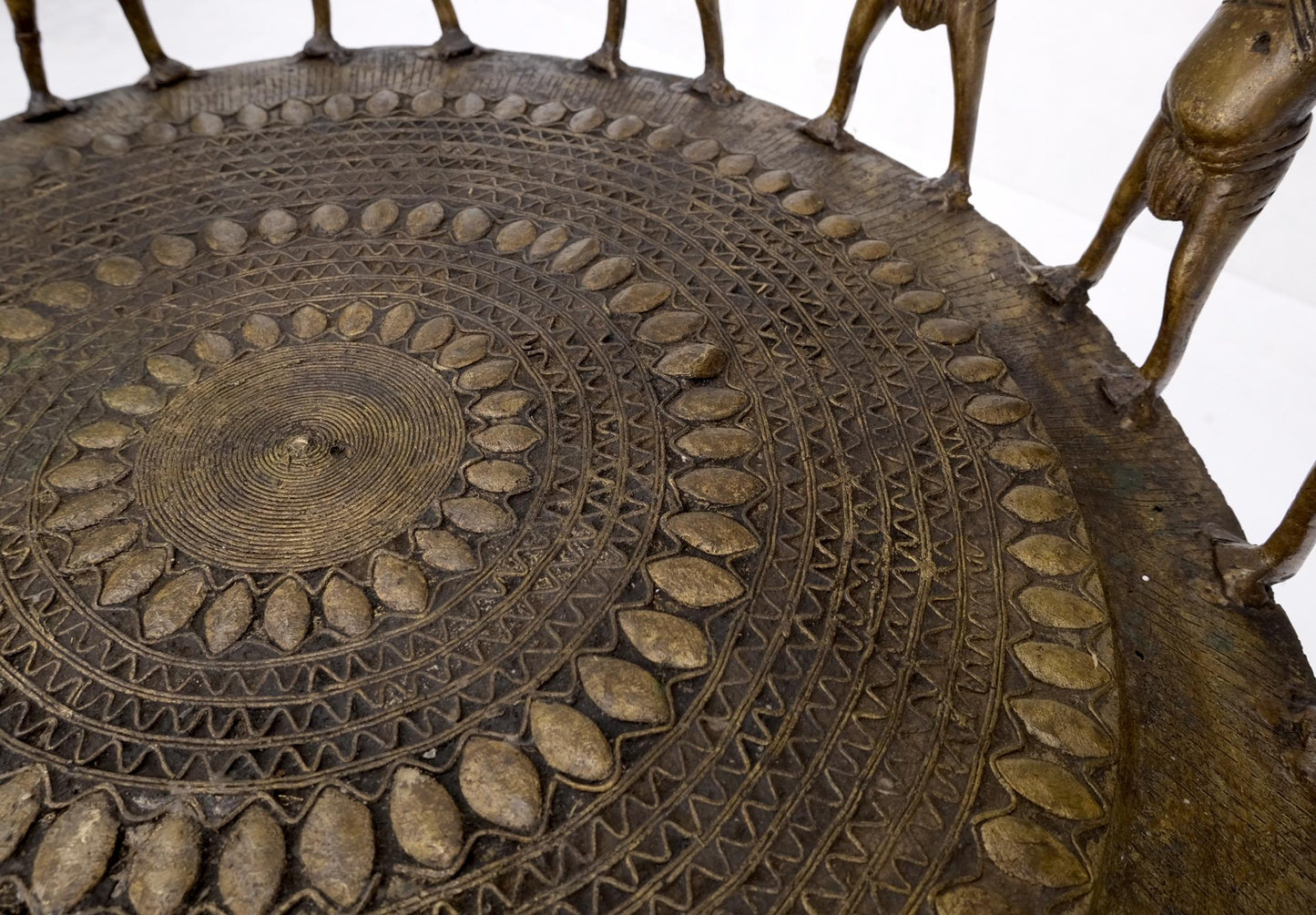 EstablishedLines Solid Bronze 44 Figurines African Cameroon Bronze Figurative Throne Chair