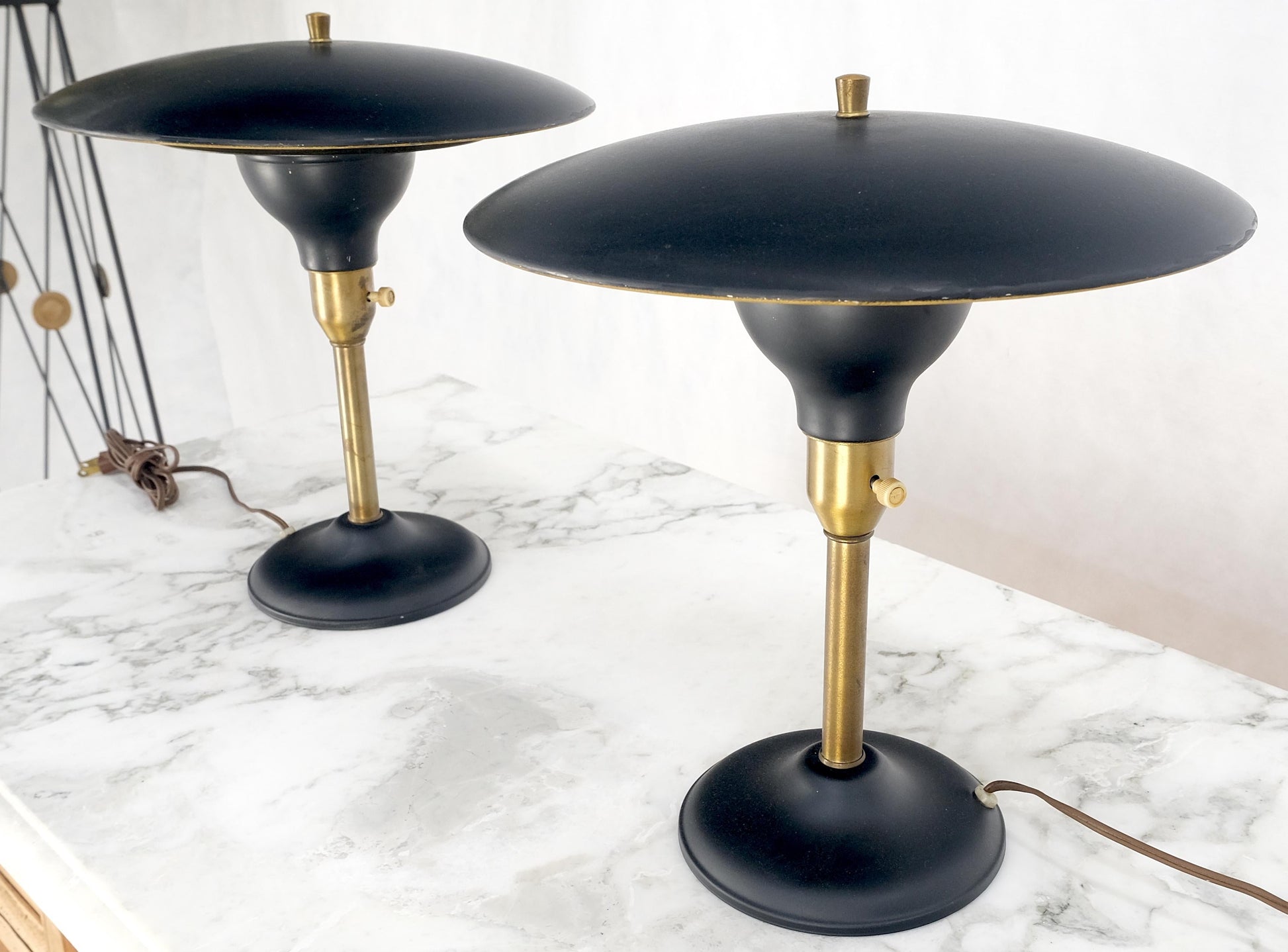 EstablishedLines Pair Metal Shades Black & Gold Mushroom Shape Table Lamps MINT