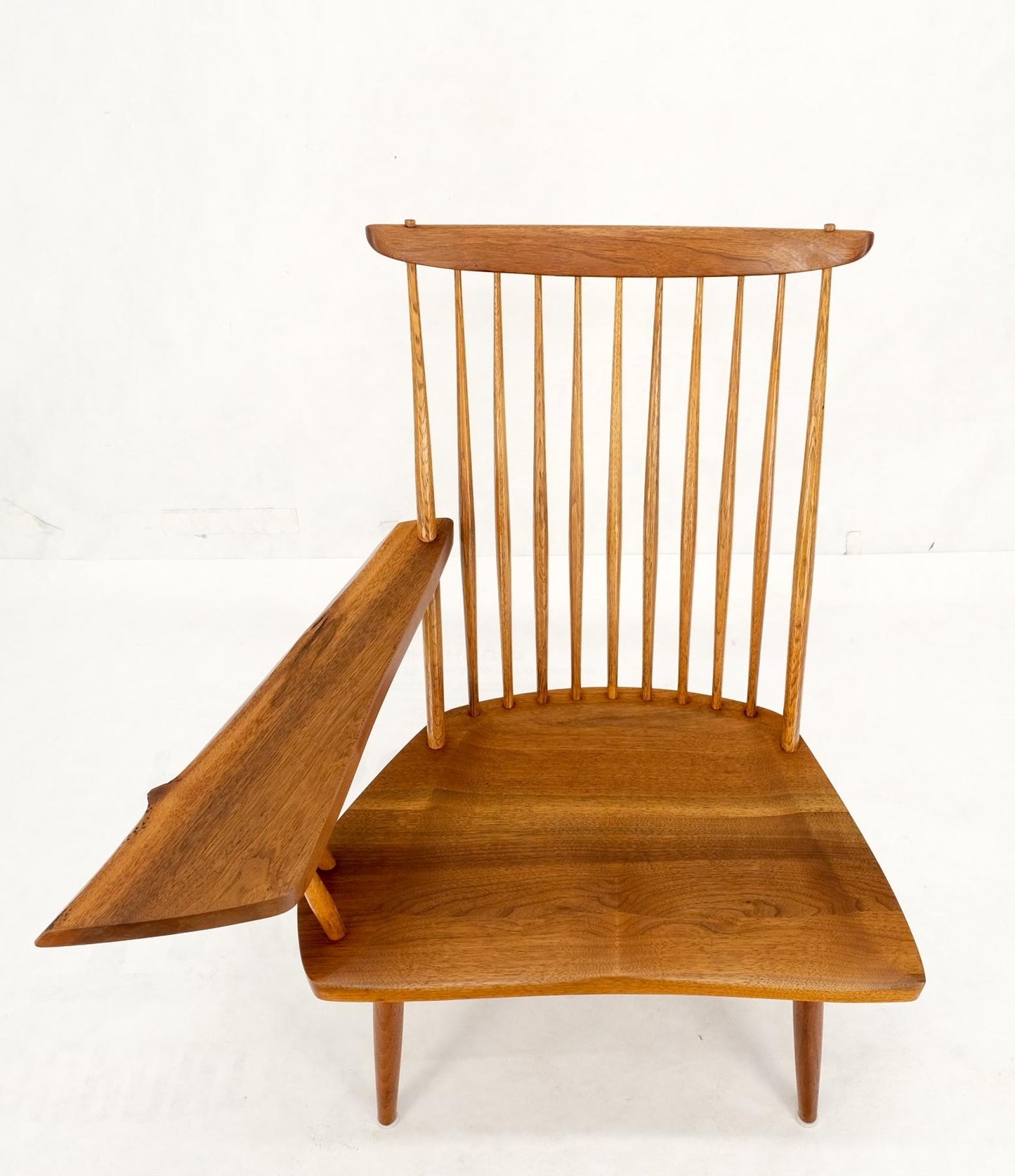 EstablishedLines Mid-Century Modern Solid Oiled Walnut George Nakashima Slab-Arm Lounge Chair