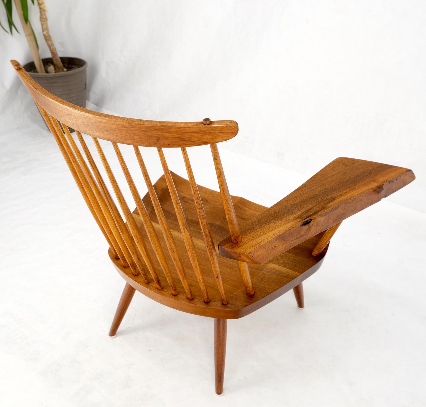 EstablishedLines Mid-Century Modern Solid Oiled Walnut George Nakashima Slab-Arm Lounge Chair