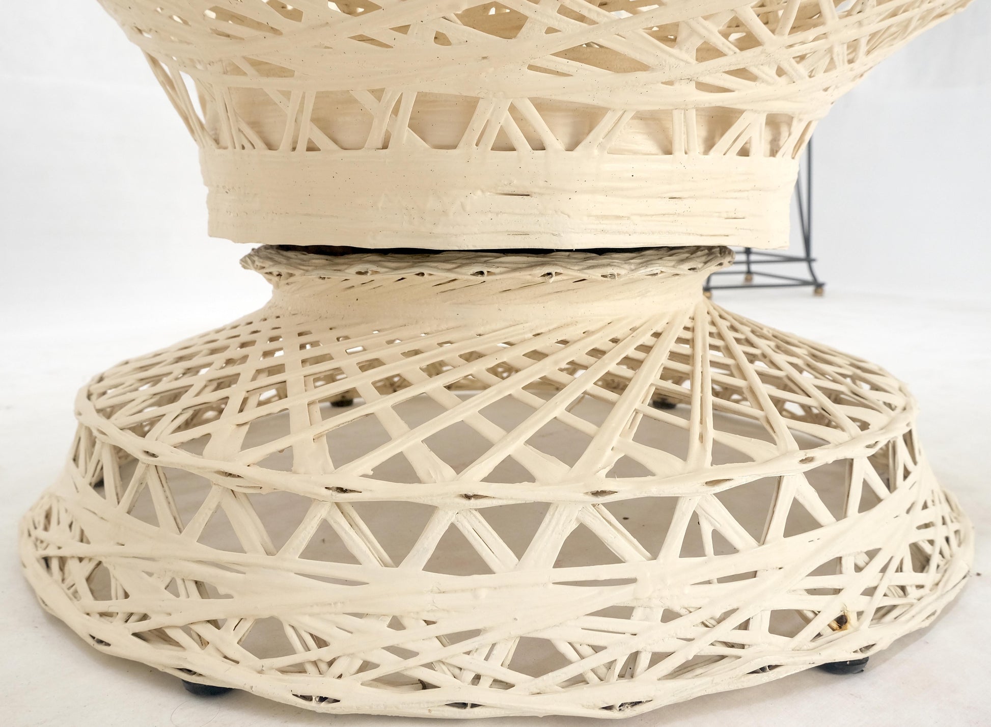 EstablishedLines Set of 2 Egg Shape Fiberglass Spun Outdoor Lounge Chairs Woodard Coffee Table