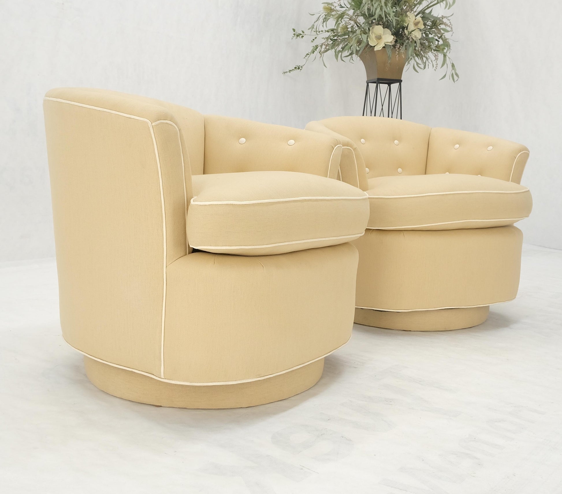 EstablishedLines Pair of New Linen Upholstery Round Swivel Tub Barrel Back Chairs Baughman MINT!