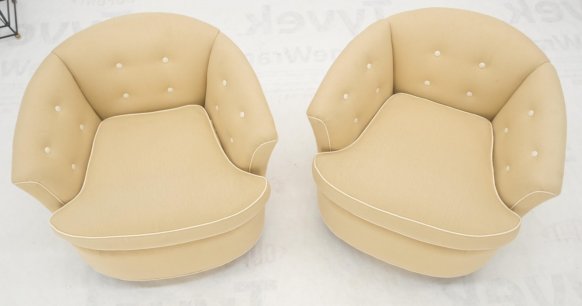 EstablishedLines Pair of New Linen Upholstery Round Swivel Tub Barrel Back Chairs Baughman MINT!
