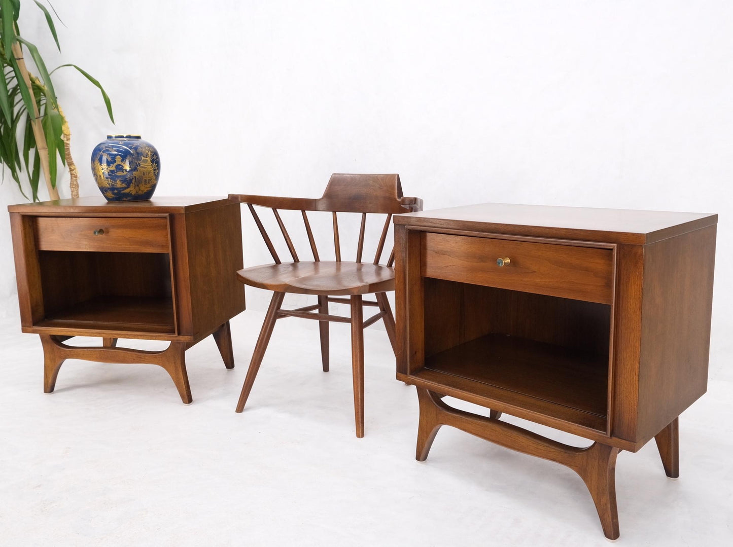 EstablishedLines Pair Walnut One Drawer Mid-Century Modern End Tables Night Stands Mint!