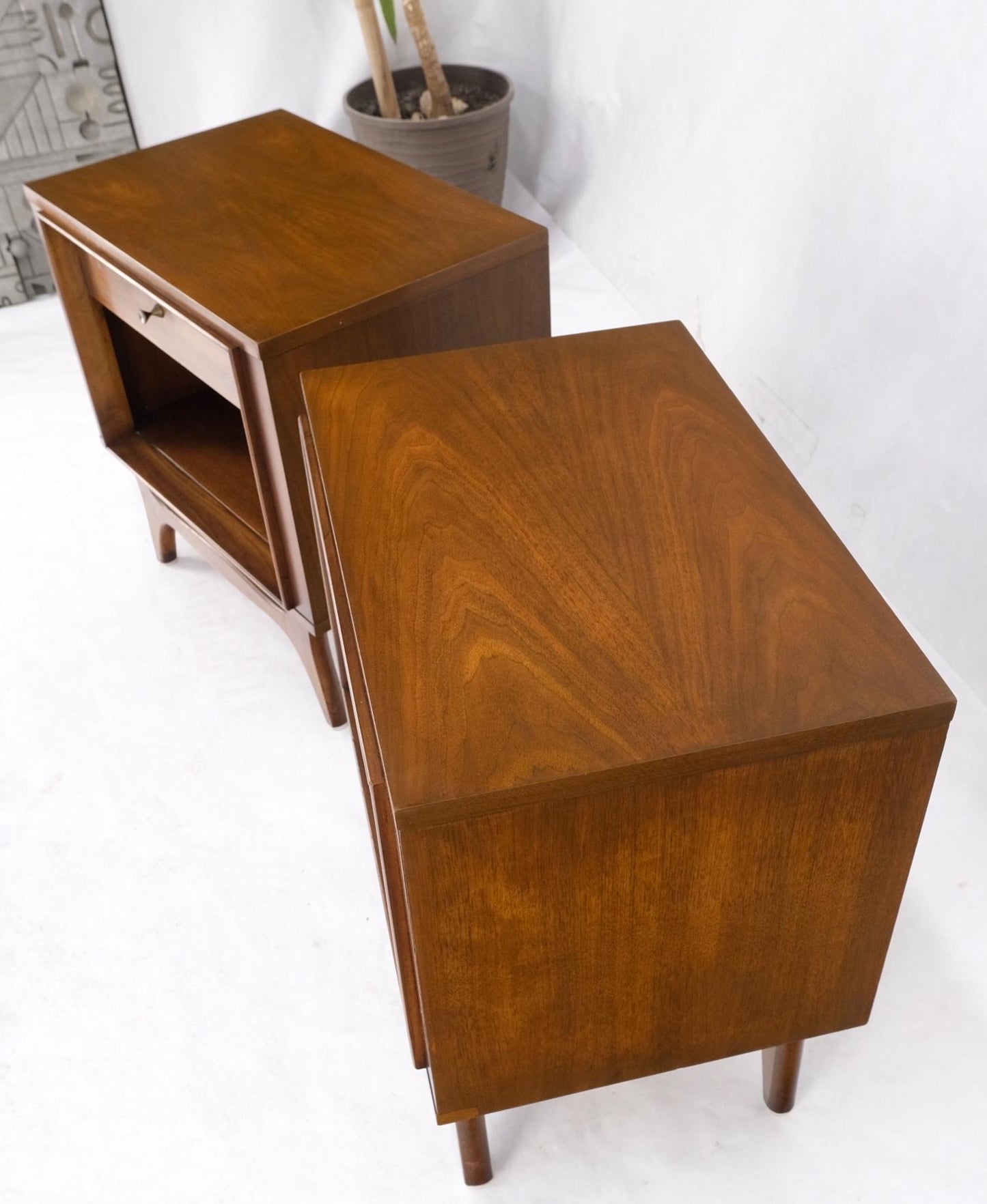 EstablishedLines Pair Walnut One Drawer Mid-Century Modern End Tables Night Stands Mint!