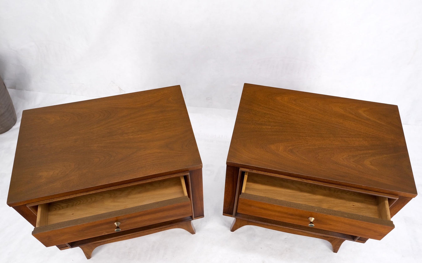 EstablishedLines Pair Walnut One Drawer Mid-Century Modern End Tables Night Stands Mint!