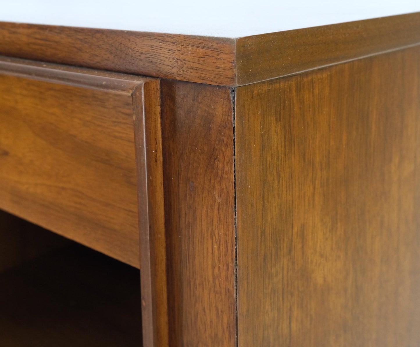 EstablishedLines Pair Walnut One Drawer Mid-Century Modern End Tables Night Stands Mint!