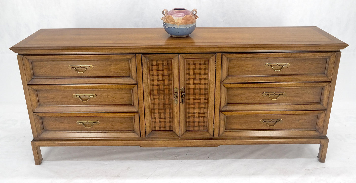 EstablishedLines American Walnut 9 Drawers Long Dresser Credenza on Bracket Feet Tomasville MINT!