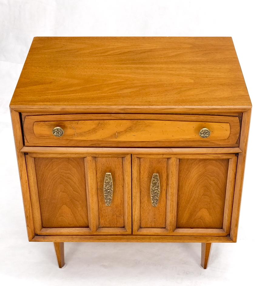 EstablishedLines Mid Century Modern Two Doors Drawer Walnut End Table Nightstand Hammered Pulls