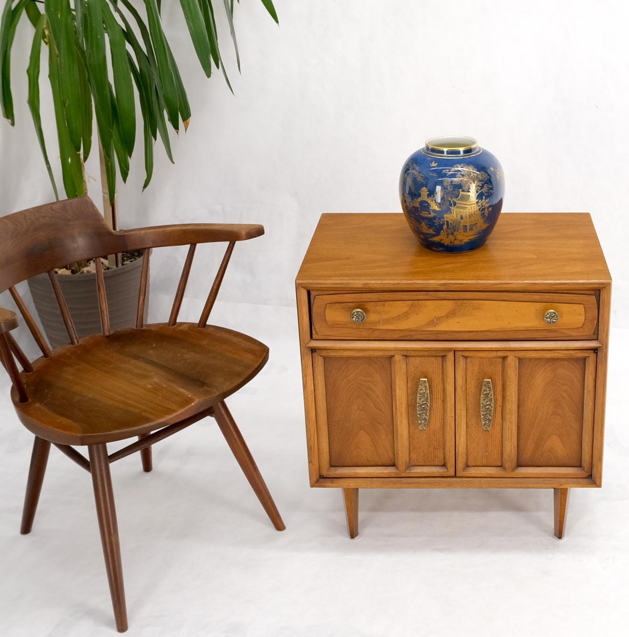 EstablishedLines Mid Century Modern Two Doors Drawer Walnut End Table Nightstand Hammered Pulls