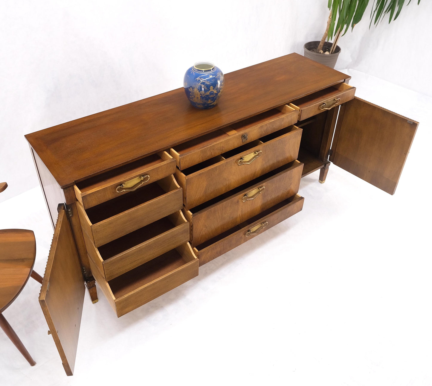 EstablishedLines John Stuart American Mid-Century Modern Walnut Long Dresser Credenza Brass MINT!