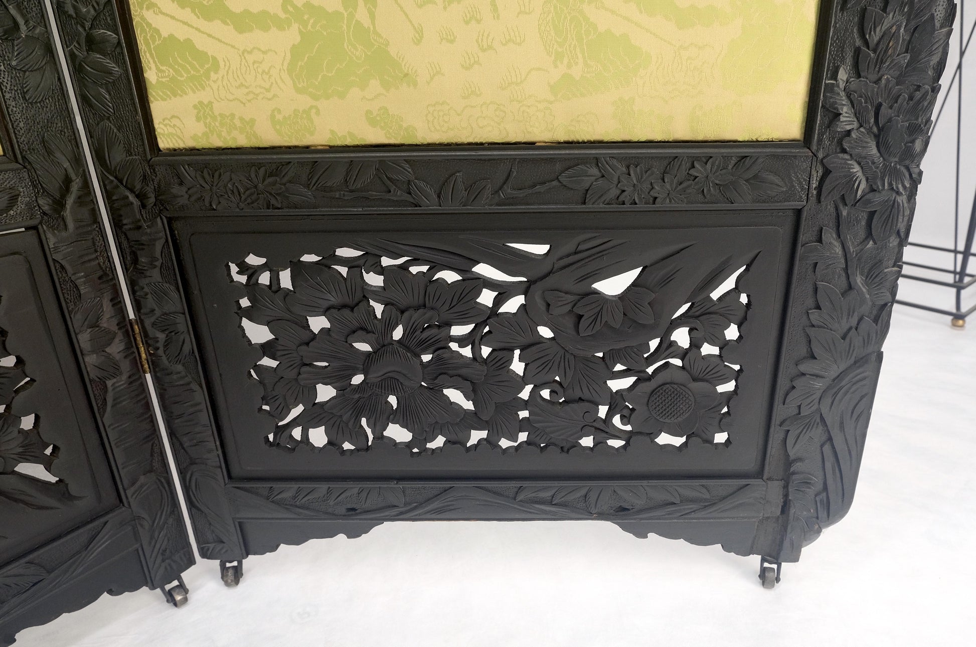 EstablishedLines Ebonised Teak & Silk Fine Carved Japanese Asian 4 Panel Screen Room Divider NICE