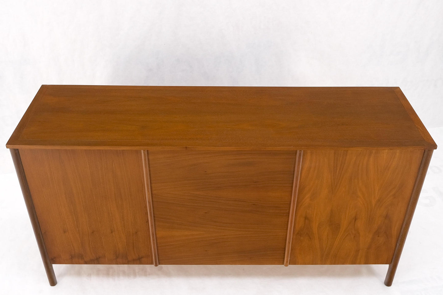 EstablishedLines John Stuart Walnut Mid-Century Modern Long Credenza Dresser Pull Out Shelf Mint!