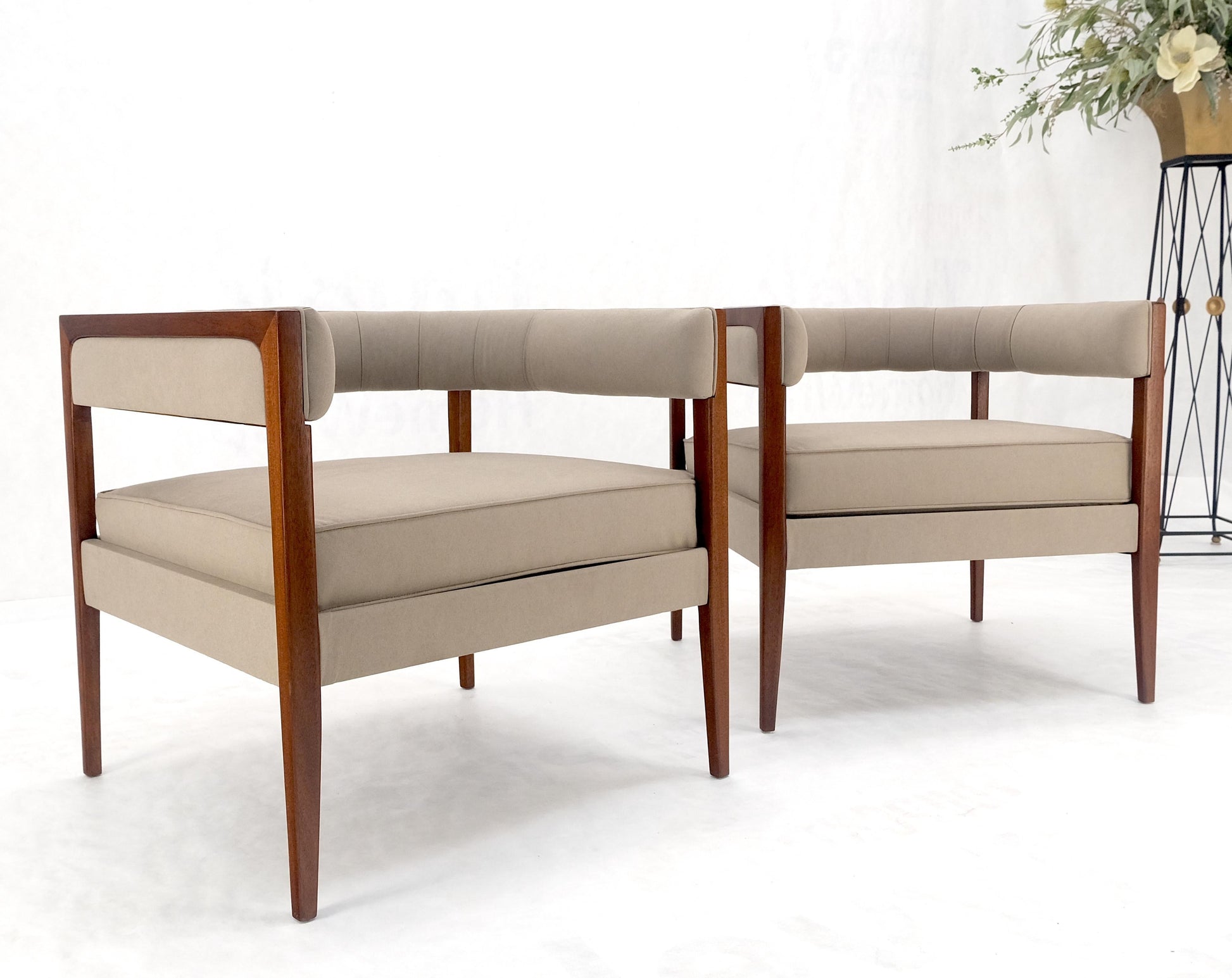 EstablishedLines Pair New Alcantera Upholstery Walnut Cube Shape Barrel Back Lounge Chairs MINT!