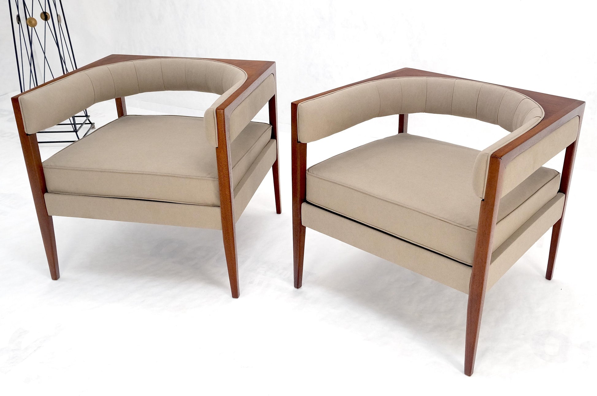 EstablishedLines Pair New Alcantera Upholstery Walnut Cube Shape Barrel Back Lounge Chairs MINT!