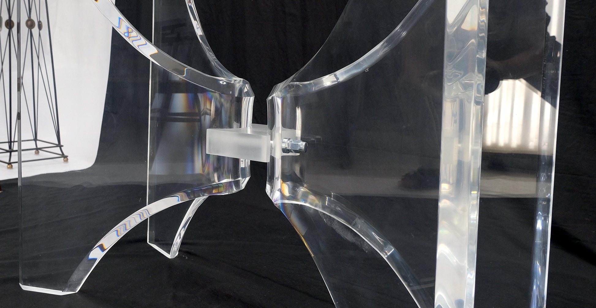 EstablishedLines Oval Boat Shape Glass Top Butterfly Lucite Base 88" Long Dining Conference Table