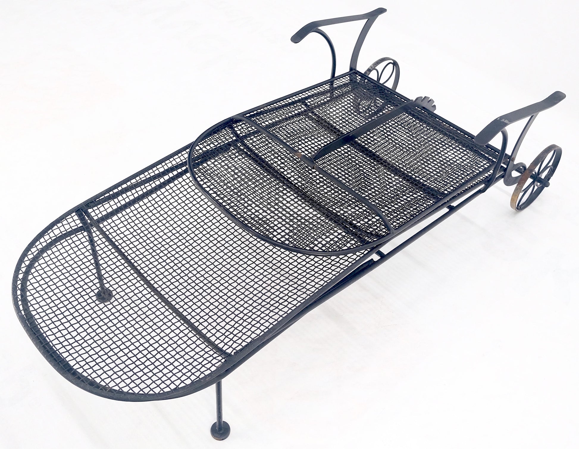 EstablishedLines Russel Woodard Mesh Body Adjustable Back Chaise Lounge on Wheels 1960s MINT