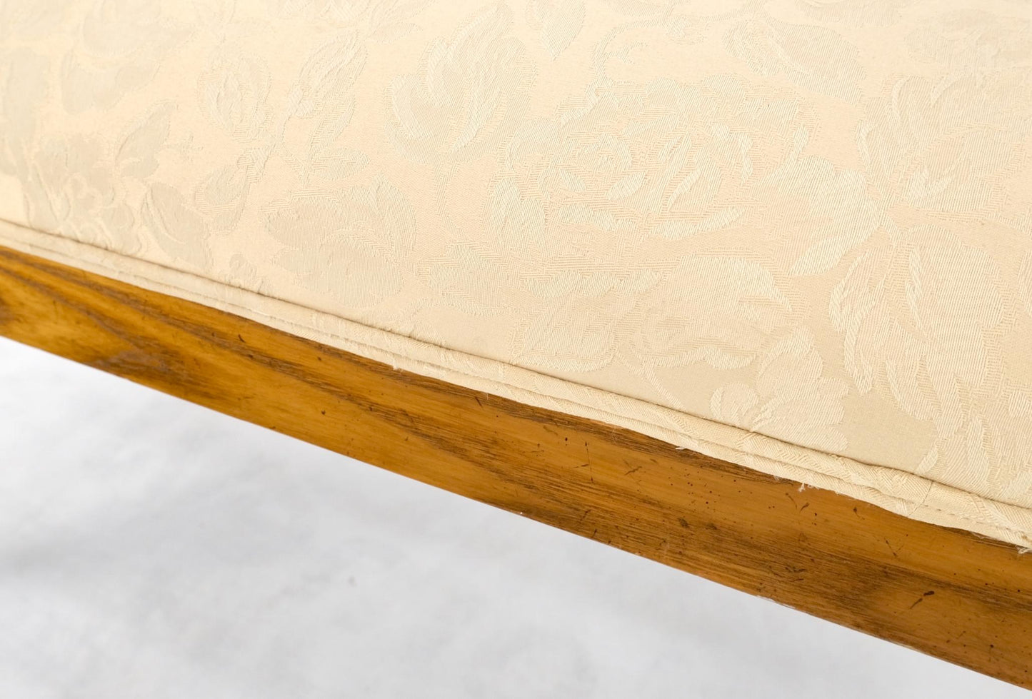 EstablishedLines Baker Carved Gilt Dolphins Motif Window Hall Bench Quality