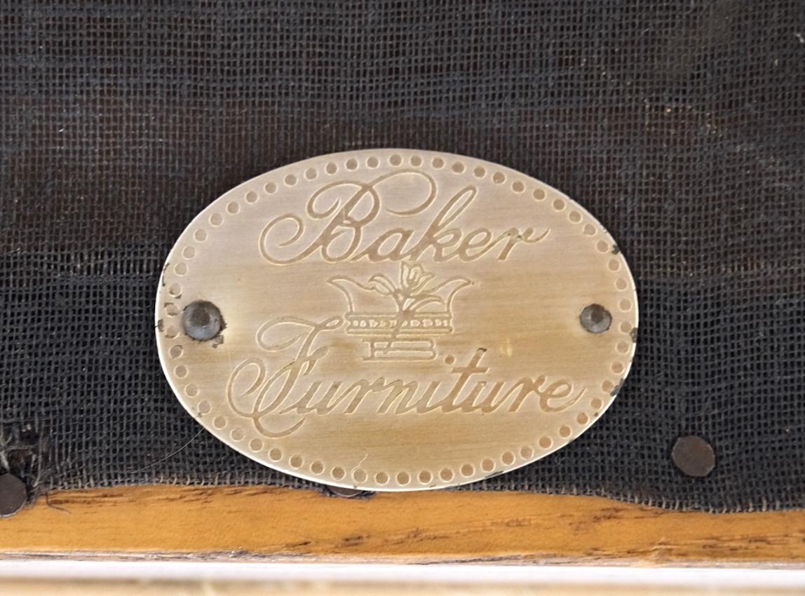 EstablishedLines Baker Carved Gilt Dolphins Motif Window Hall Bench Quality