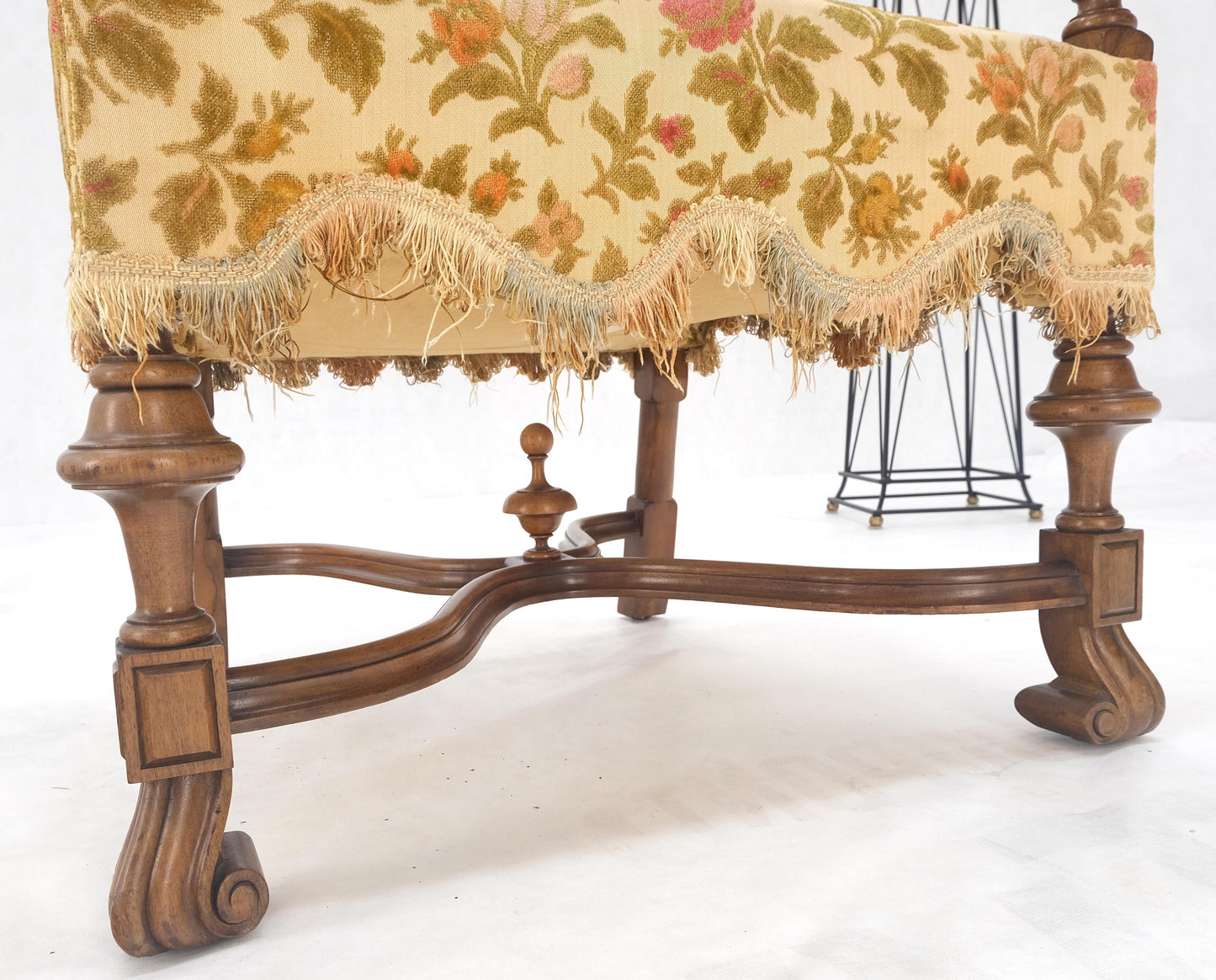 EstablishedLines long Carved Walnut Arms Tall Back Turned Legs X Base Stretcher Arm Chair MINT!