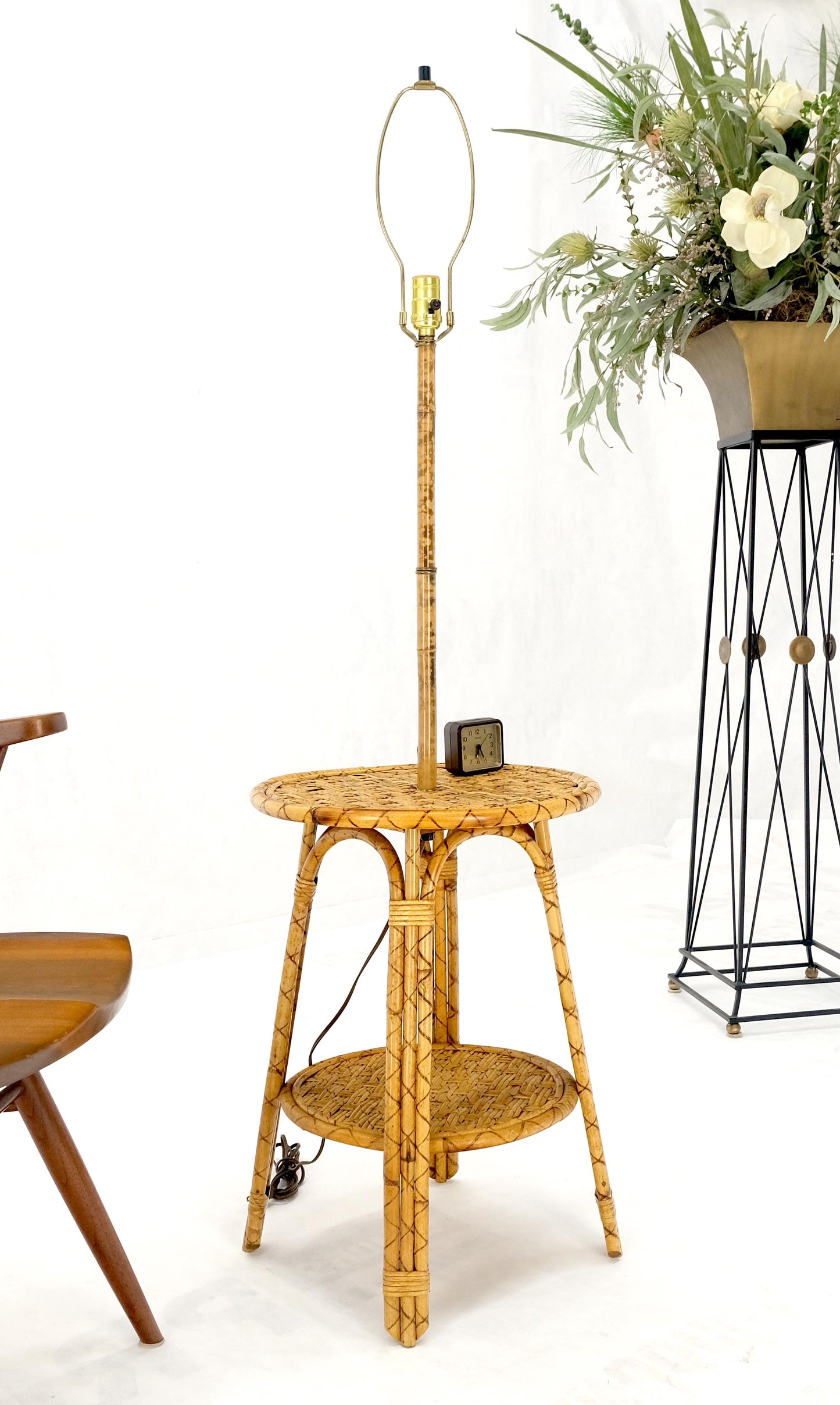 EstablishedLines Bamboo Rattan c1970s 4 Legged Two Tier Round Side Table Floor Lamp MINT!